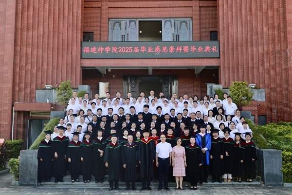 步履不停，追光而行